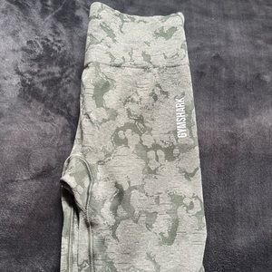 Gymshark adapt camo leggings